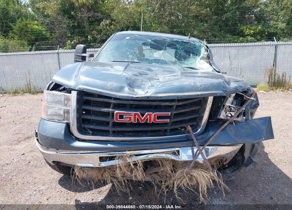 2010 GMC SIERRA 2500HD SLT VIN: 1GT4K1B66AF105546