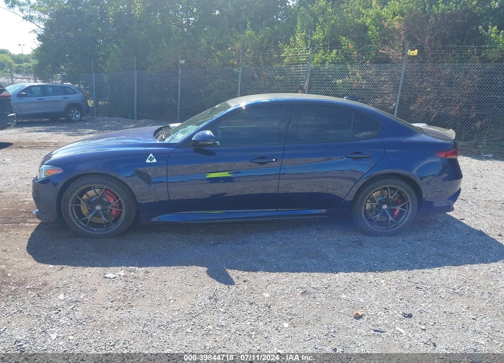 2018 ALFA ROMEO GIULIA QUADRIFOGLIO RWD VIN: ZARFAEAV7J7578724