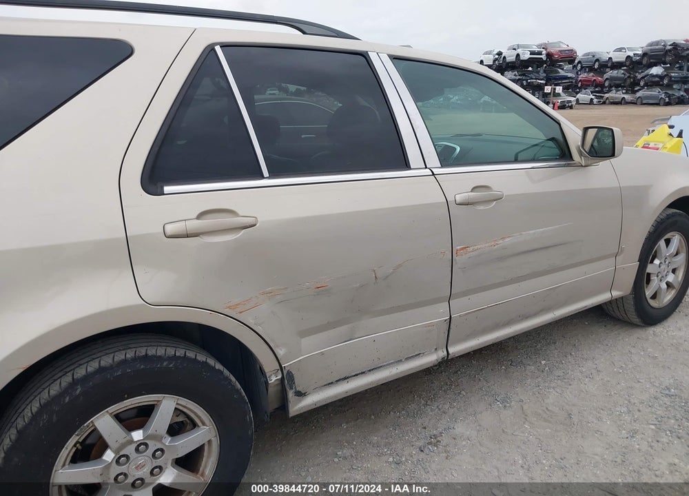 2009 CADILLAC SRX V6 VIN: 1GYEE637290118030