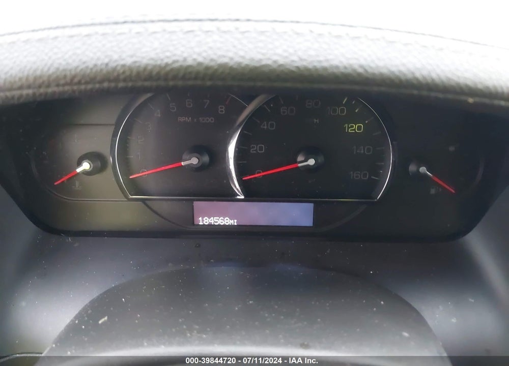 2009 CADILLAC SRX V6 VIN: 1GYEE637290118030