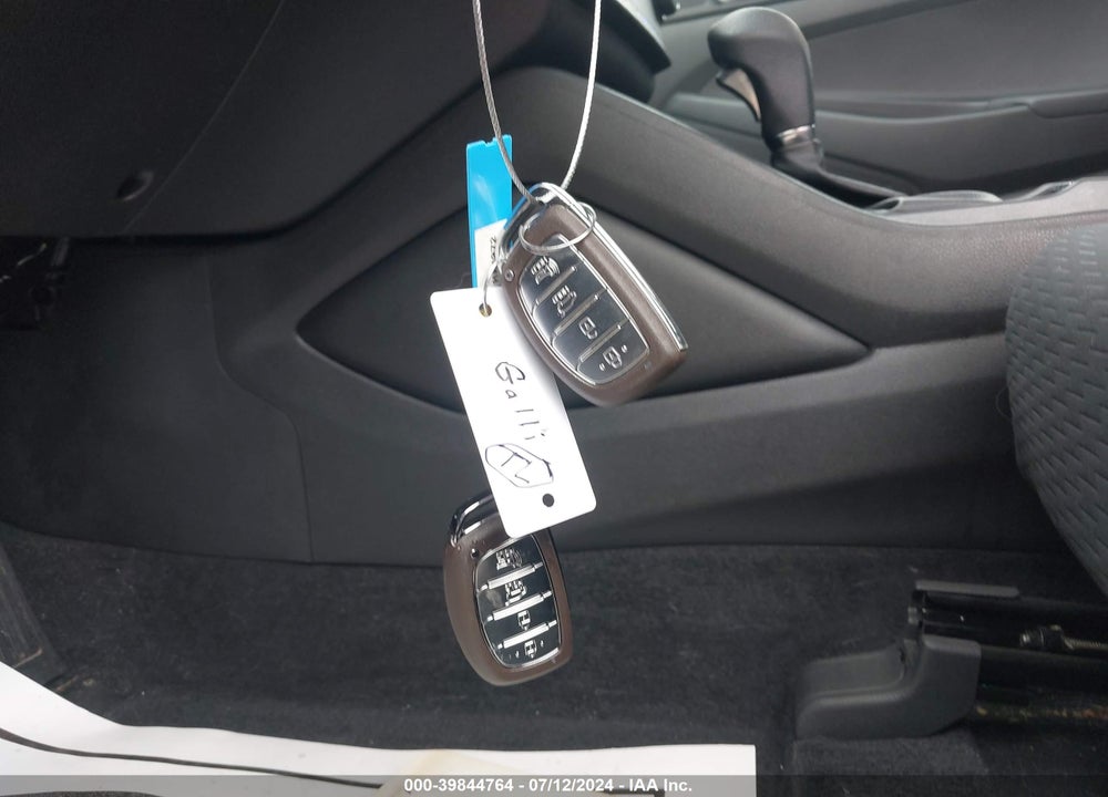 2019 HYUNDAI TUCSON VALUE VIN: KM8J33A42KU859371