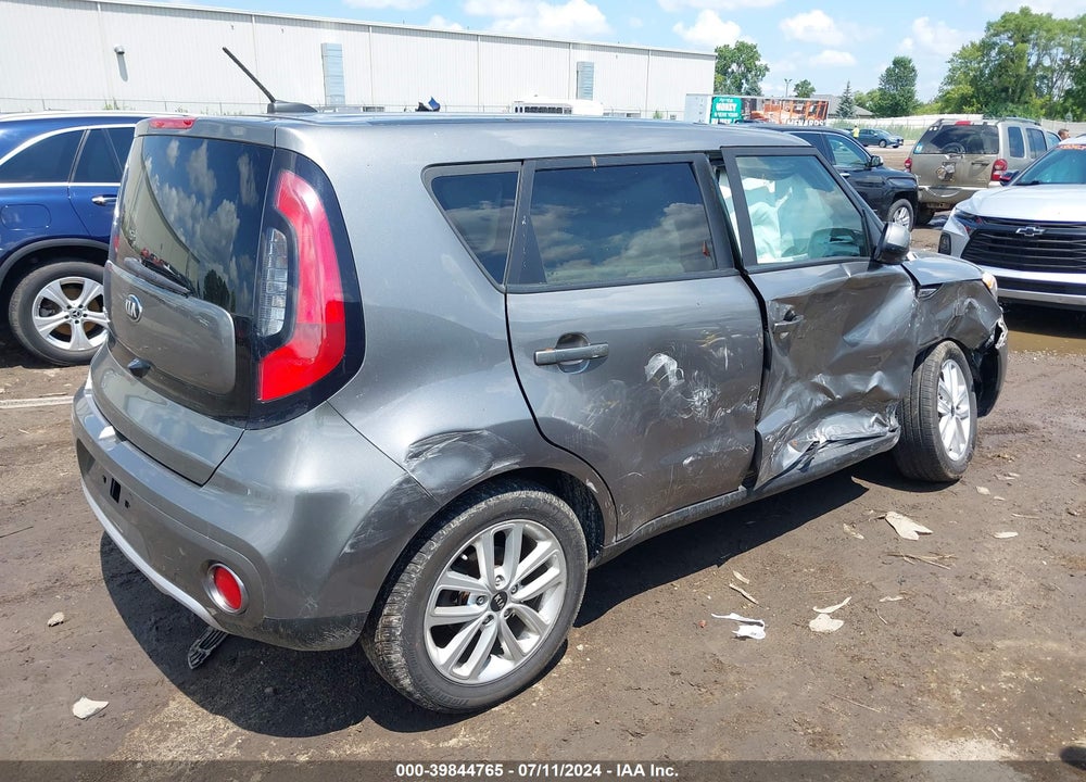 2018 KIA SOUL VIN: KNDJP3A53J7505115