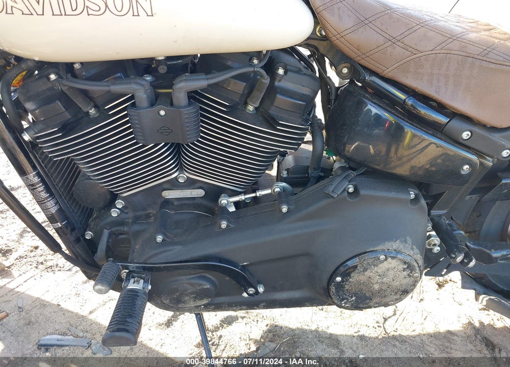 2023 HARLEY-DAVIDSON FXLRST VIN: 1HD1YXZ10PB033854