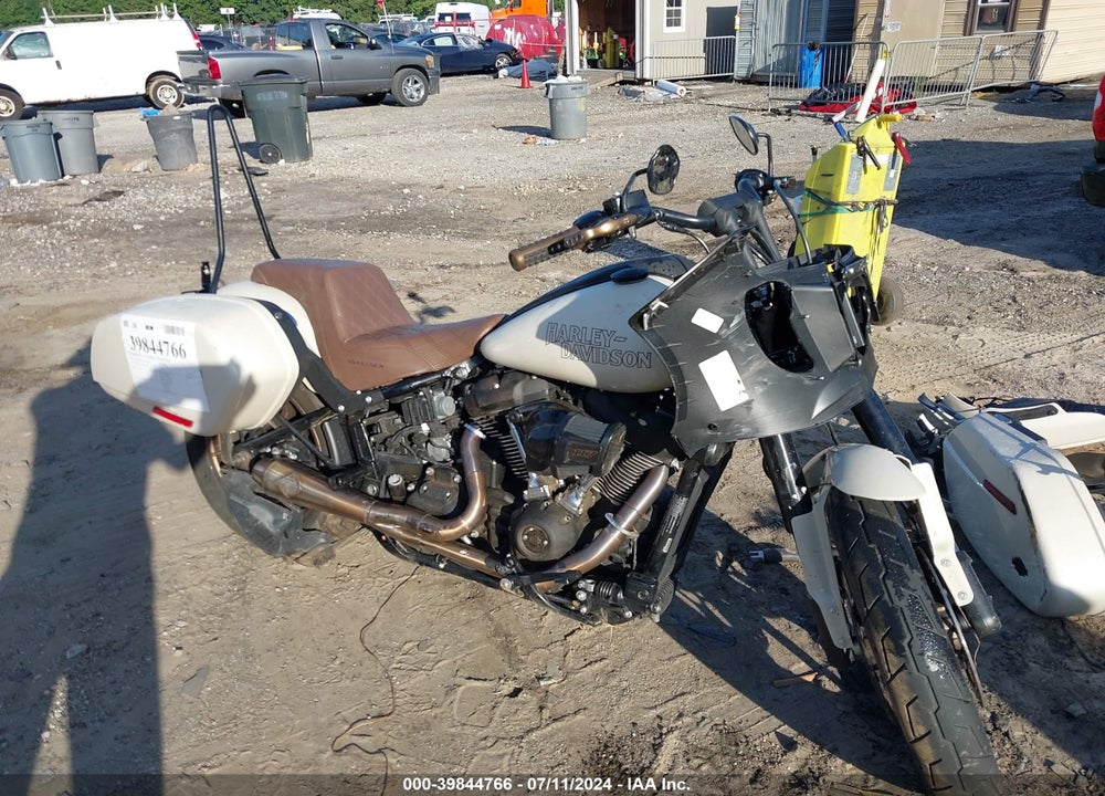 2023 HARLEY-DAVIDSON FXLRST VIN: 1HD1YXZ10PB033854