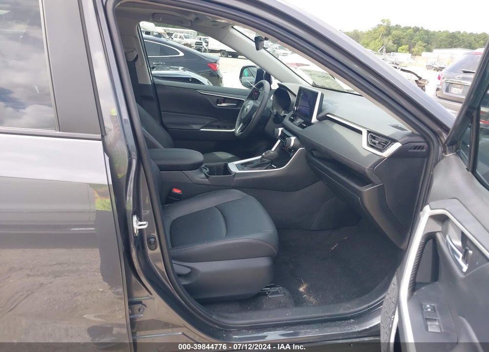 2023 TOYOTA RAV4 XLE PREMIUM VIN: 2T3C1RFV3PW276387