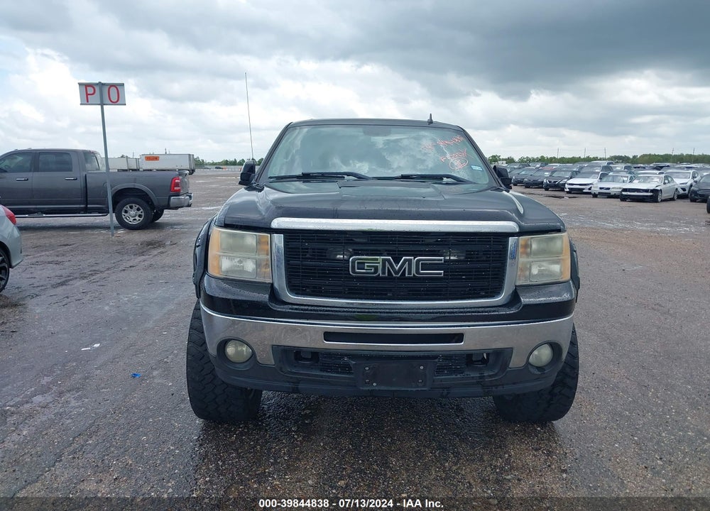 2011 GMC SIERRA 1500 SLE VIN: 3GTP2VE39BG404261