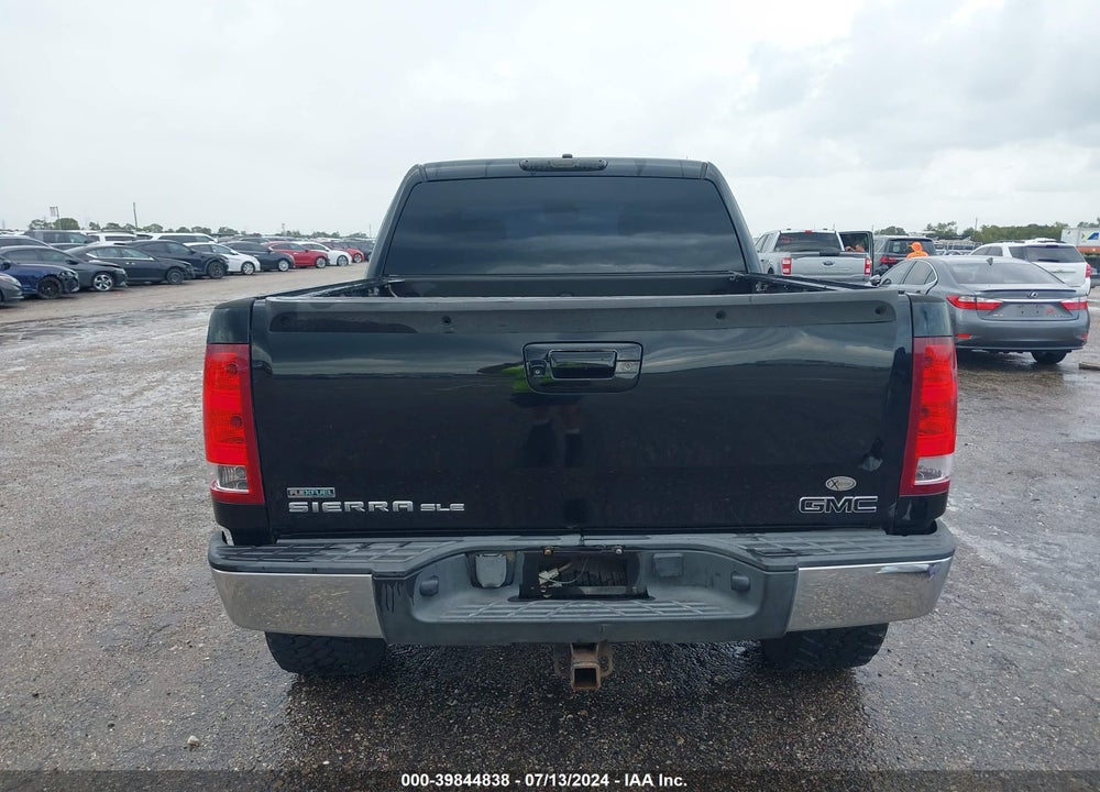 2011 GMC SIERRA 1500 SLE VIN: 3GTP2VE39BG404261