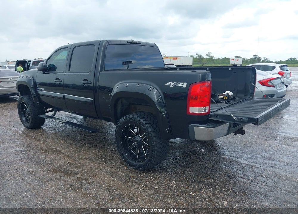 2011 GMC SIERRA 1500 SLE VIN: 3GTP2VE39BG404261