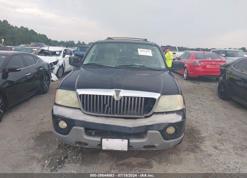2004 LINCOLN NAVIGATOR VIN: 5LMFU28R34LJ02127
