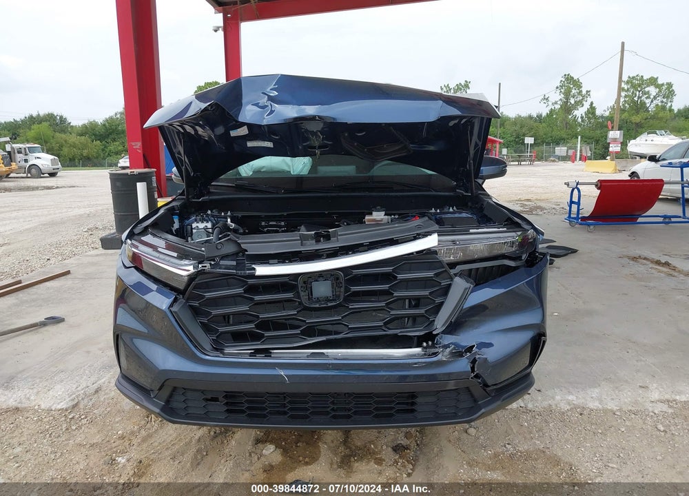 2025 HONDA CR-V LX VIN: 2HKRS3H2XSH301213