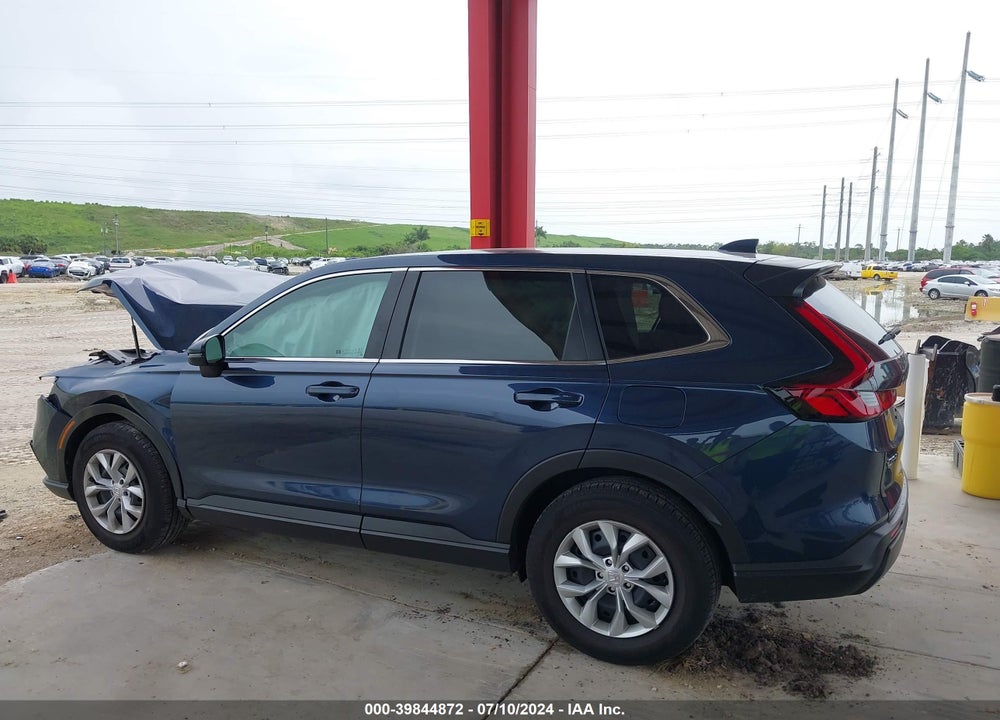 2025 HONDA CR-V LX VIN: 2HKRS3H2XSH301213