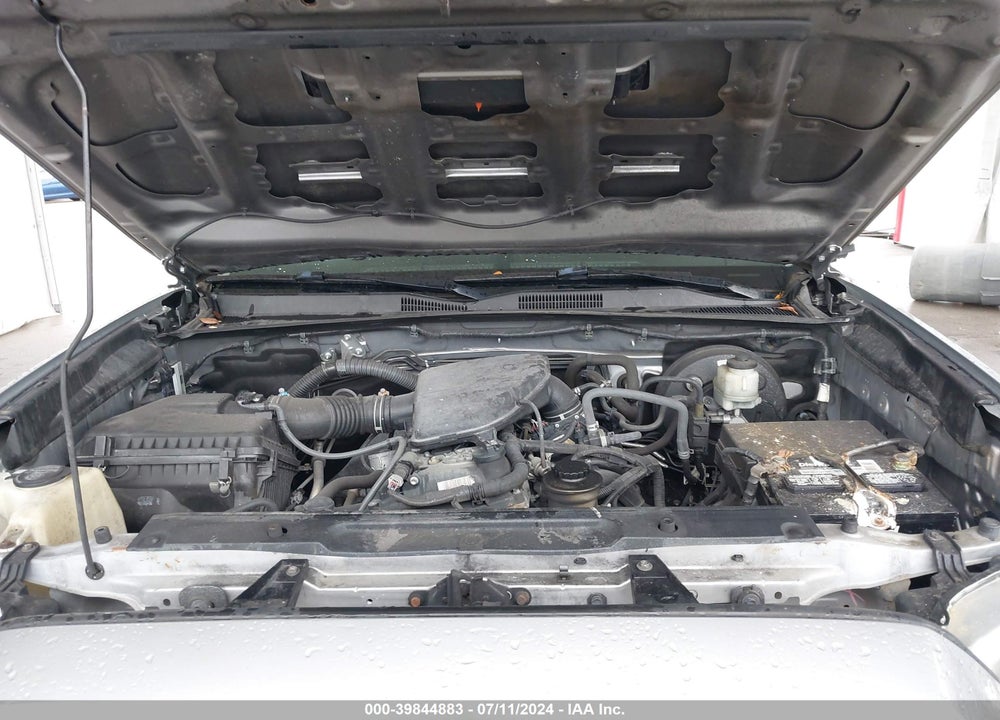2016 TOYOTA TACOMA SR VIN: 5TFAX5GN8GX070491