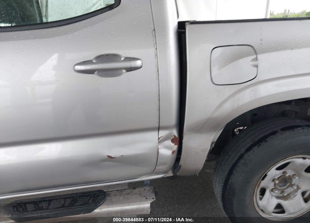 2016 TOYOTA TACOMA SR VIN: 5TFAX5GN8GX070491