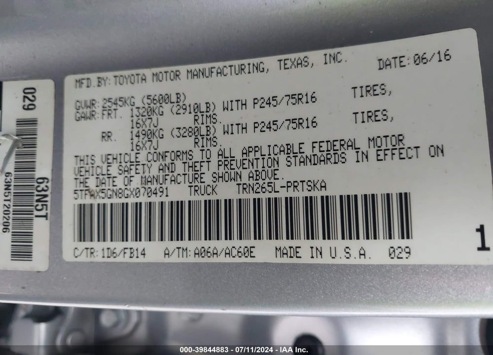2016 TOYOTA TACOMA SR VIN: 5TFAX5GN8GX070491