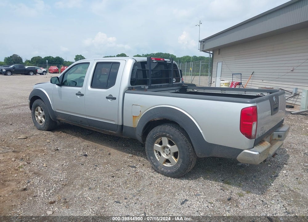 2008 NISSAN FRONTIER LE VIN: 1N6AD09W38C428863