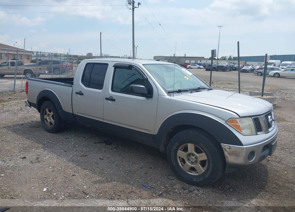 2008 NISSAN FRONTIER LE VIN: 1N6AD09W38C428863