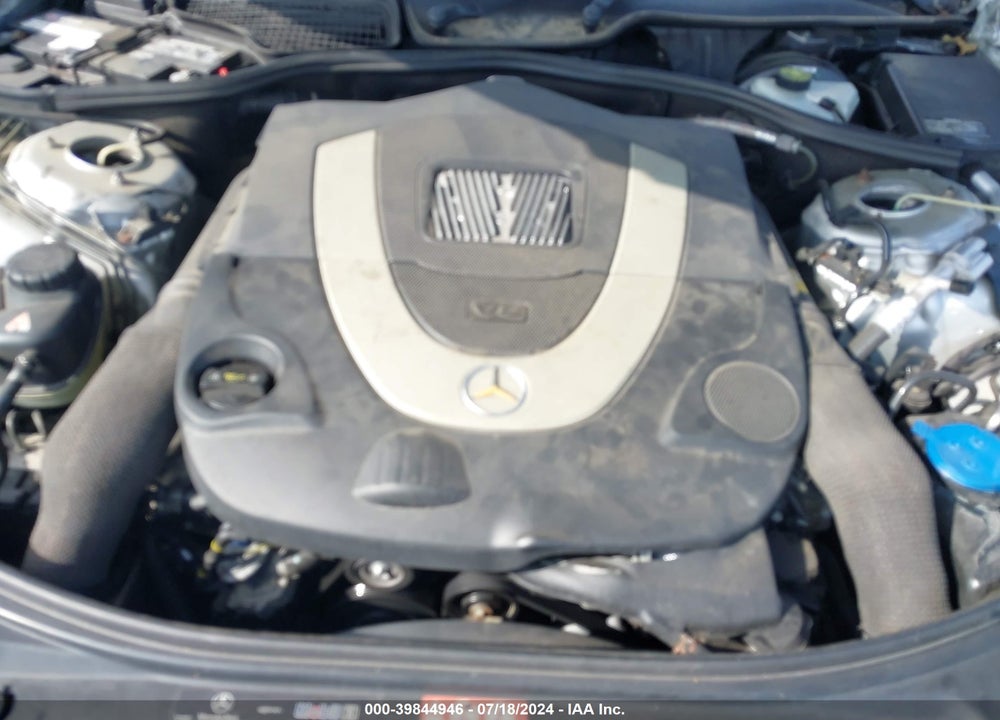 2009 MERCEDES-BENZ S 550 4MATIC VIN: WDDNG86X49A256174