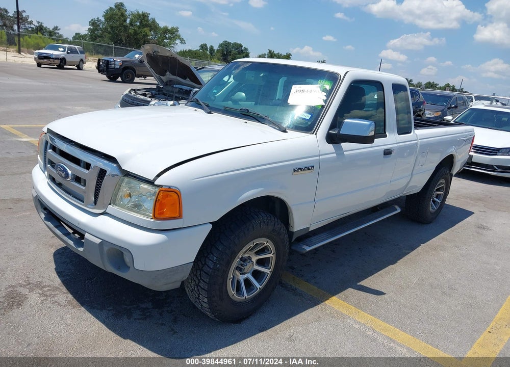 2011 FORD RANGER XLT VIN: 1FTLR4FEXBPB21559