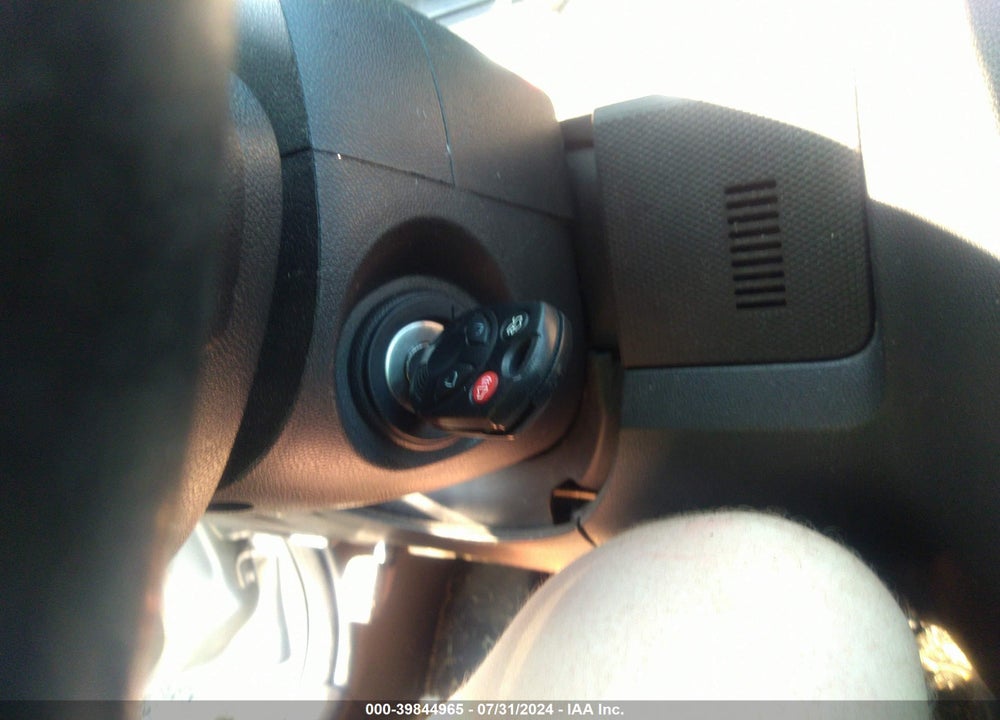 2011 FORD ESCAPE LIMITED VIN: 1FMCU0EG4BKB58495