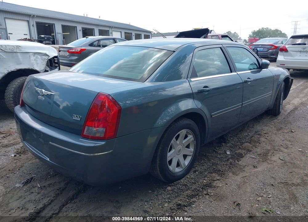2005 CHRYSLER 300 TOURING VIN: 2C3JA53G85H156396