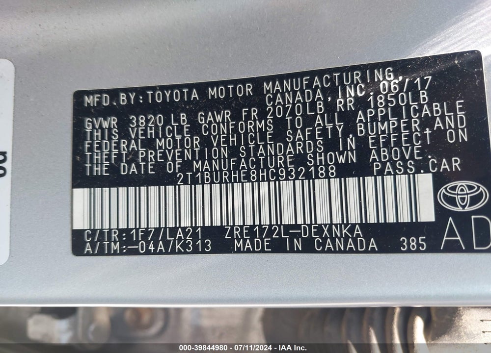 2017 TOYOTA COROLLA XLE VIN: 2T1BURHE8HC932188