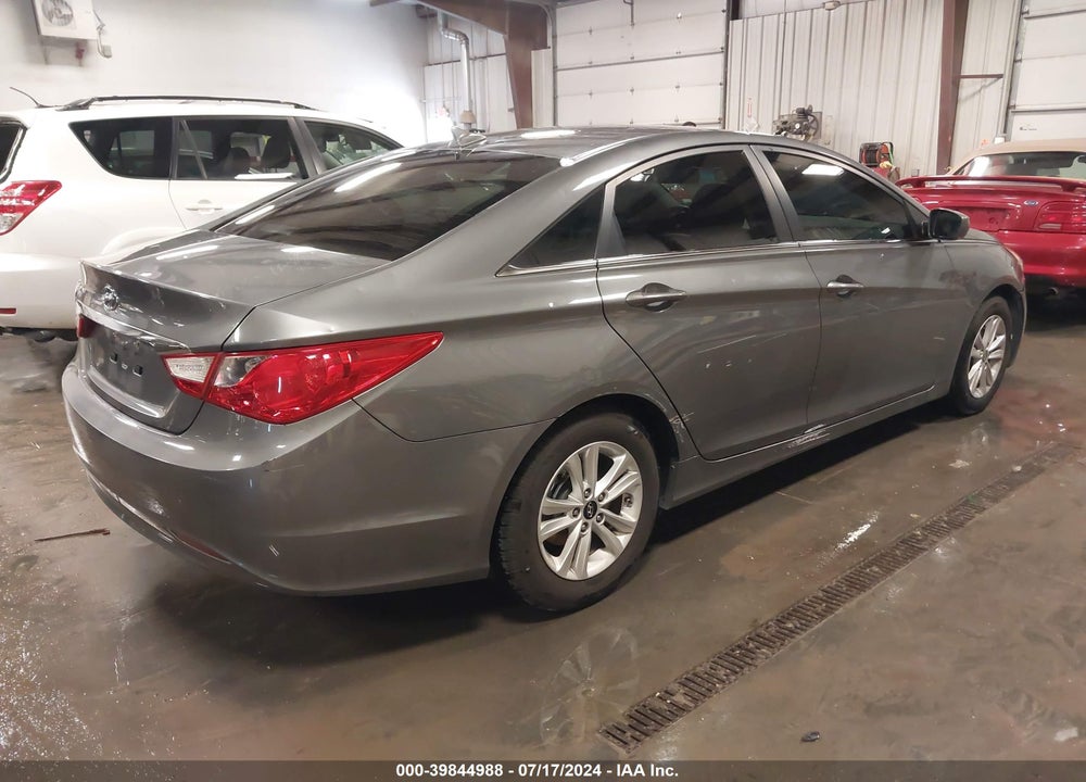2011 HYUNDAI SONATA GLS VIN: 5NPEB4AC4BH181741