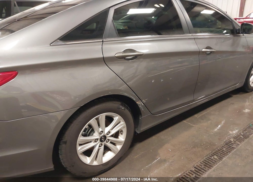 2011 HYUNDAI SONATA GLS VIN: 5NPEB4AC4BH181741