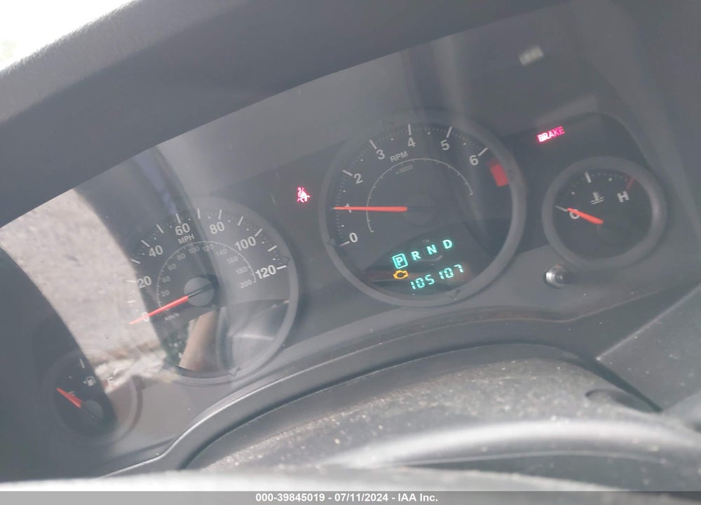 2007 JEEP COMPASS SPORT VIN: 1J8FF47W37D138282