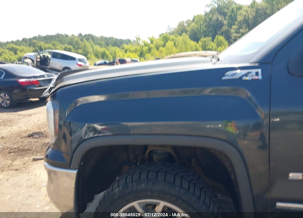 2018 GMC SIERRA 1500 SLT VIN: 3GTU2NEJ4JG509418