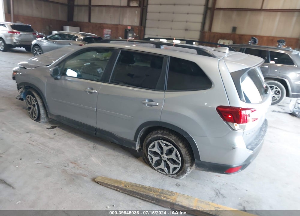 2020 SUBARU FORESTER PREMIUM VIN: JF2SKAJCXLH578437