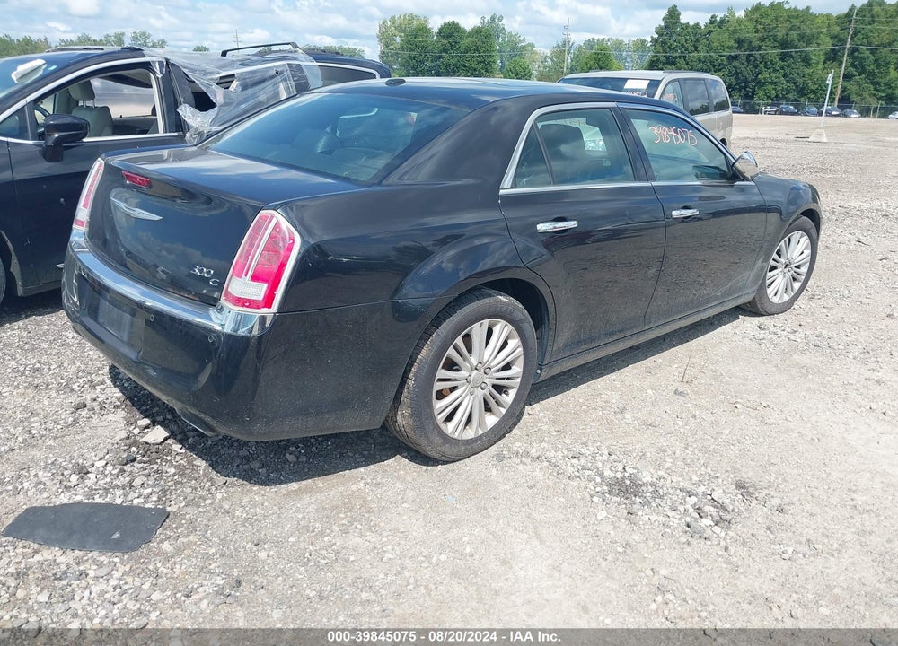 2011 CHRYSLER 300C AWD VIN: 2C3CK6CT1BH530612