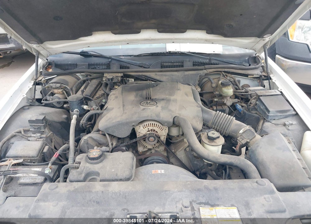 2000 MERCURY GRAND MARQUIS GS VIN: 2MEFM74W7YX686037