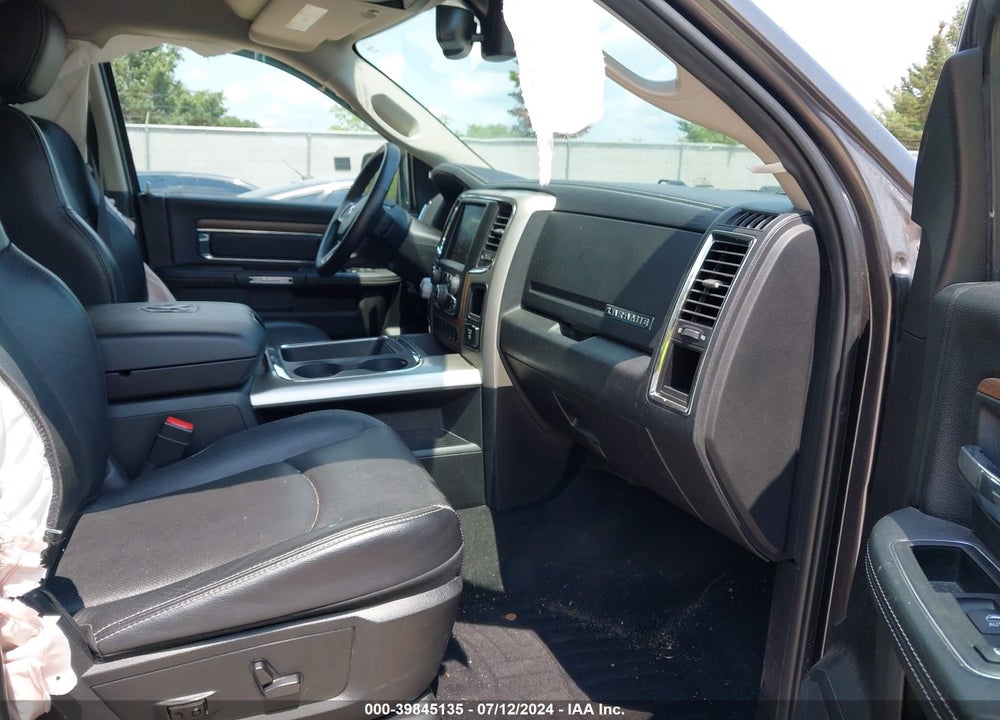 2017 RAM 1500 LAIE  4X4 5'7 BOX VIN: 1C6RR7NT3HS745471