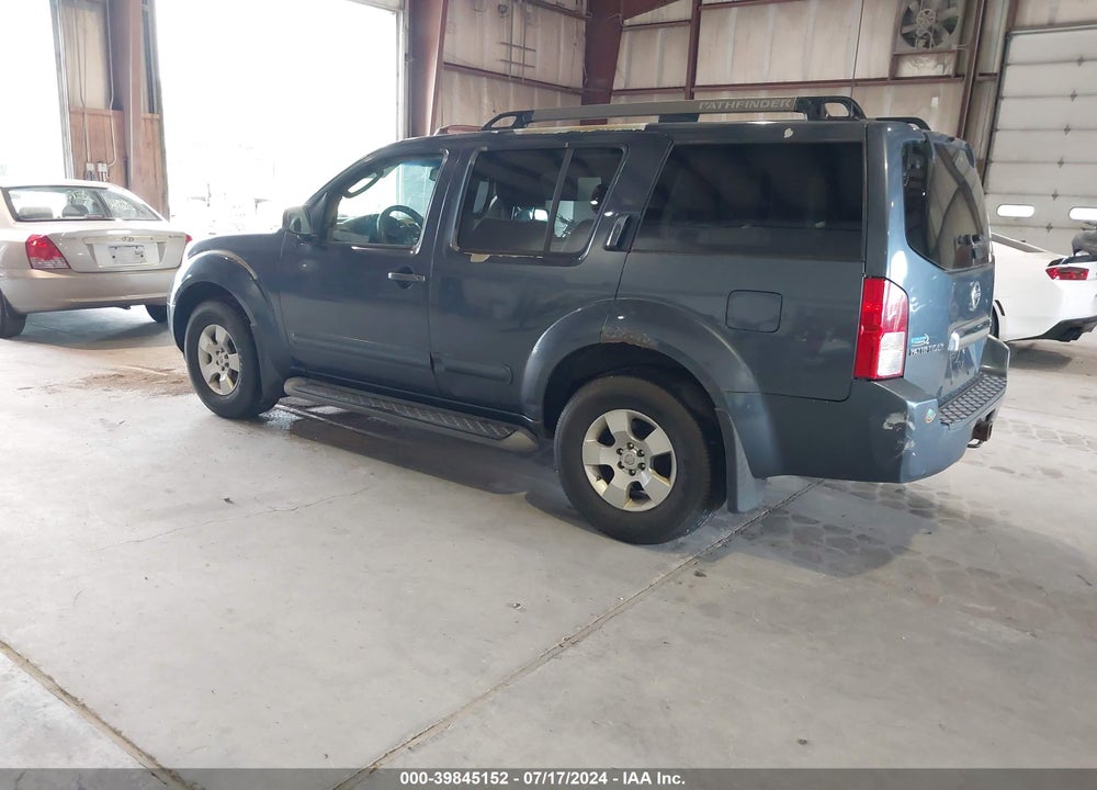 2005 NISSAN PATHFINDER SE VIN: 5N1AR18W25C753877