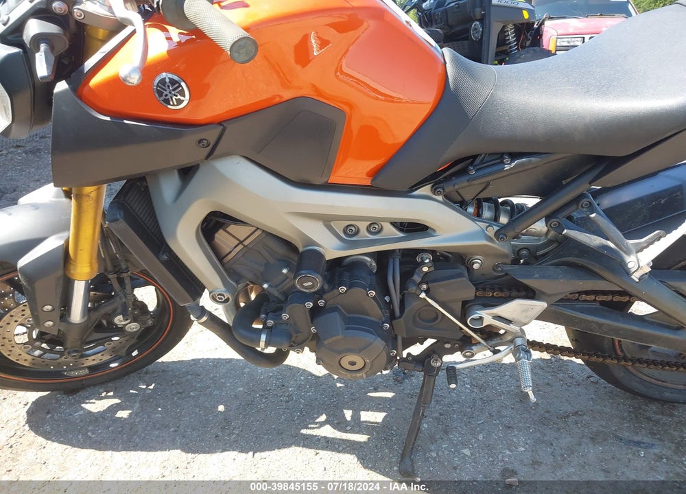 2014 YAMAHA FZ09 VIN: JYARN33E9EA002067