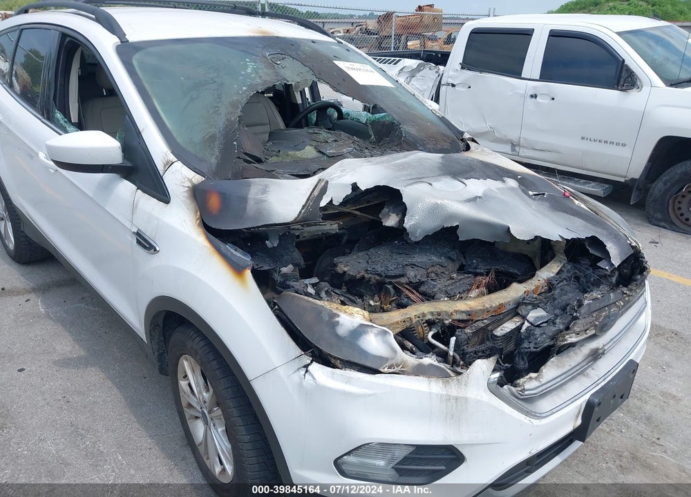 2018 FORD ESCAPE SEL VIN: 1FMCU0HD9JUC79267
