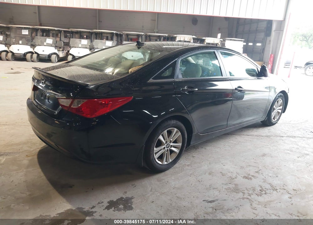 2013 HYUNDAI SONATA GLS VIN: 5NPEB4AC1DH660718