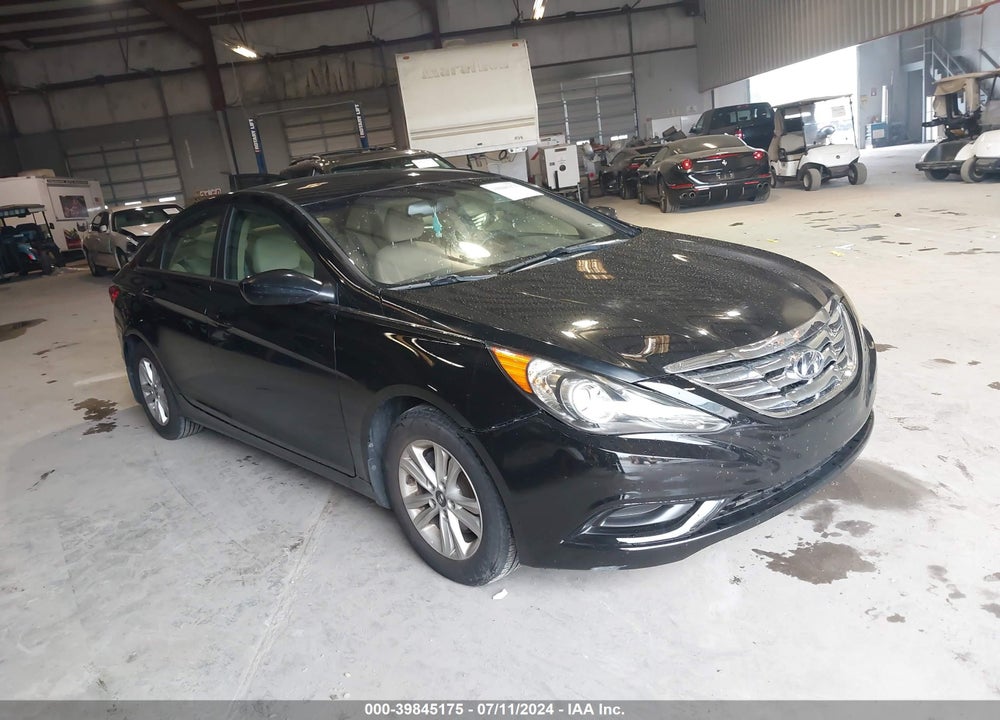 2013 HYUNDAI SONATA GLS VIN: 5NPEB4AC1DH660718