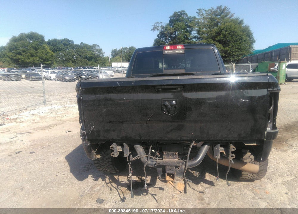 2018 RAM 2500 LAIE  4X4 6'4 BOX VIN: 3C6UR5FL4JG175295
