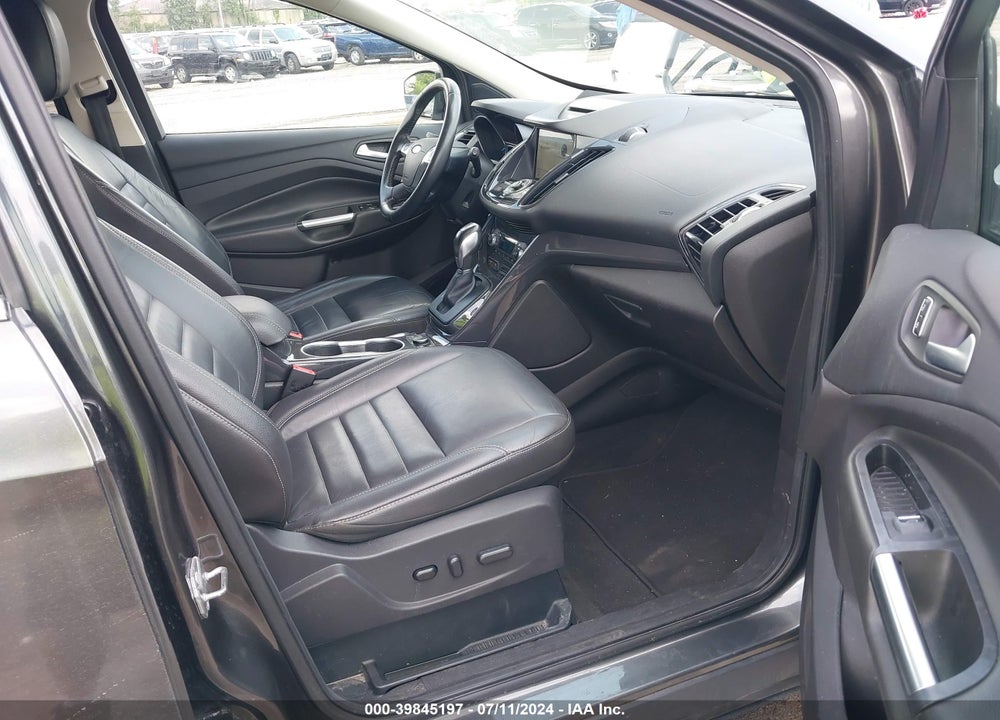 2016 FORD ESCAPE TITANIUM VIN: 1FMCU9J93GUA80265