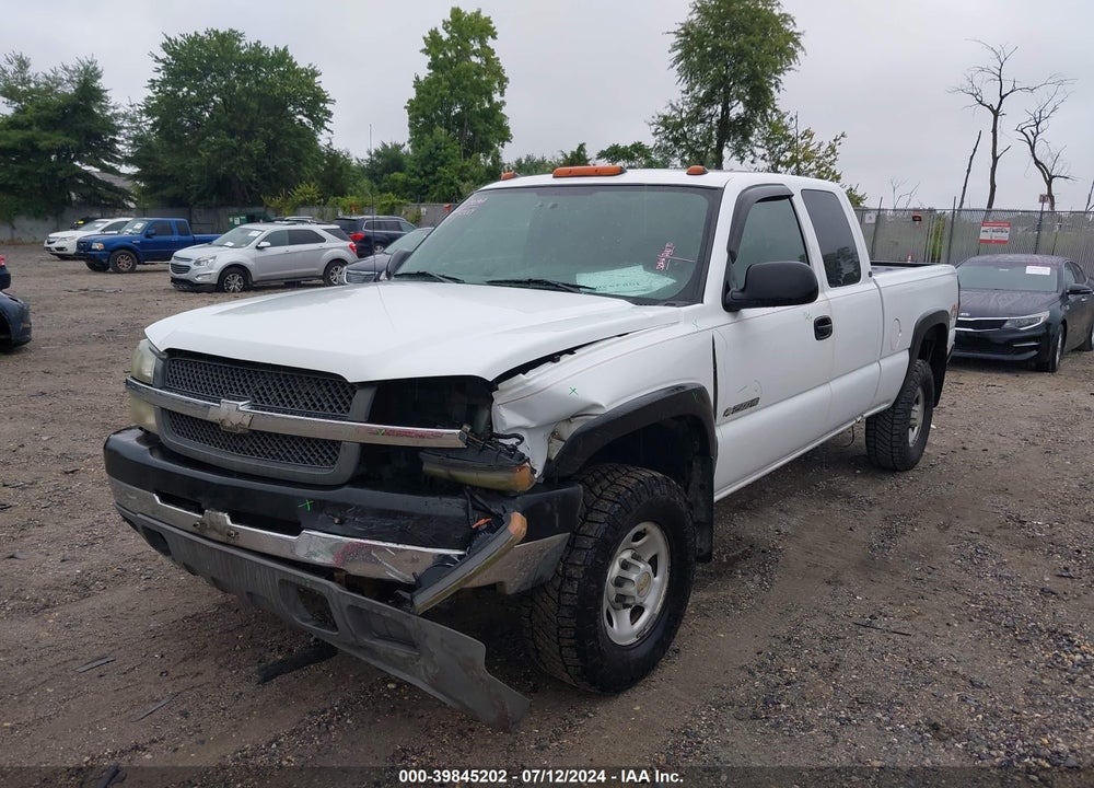2004 CHEVROLET SILVERADO 2500HD WORK TRUCK VIN: 1GCHK29U64E315554