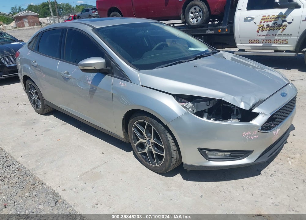 2017 FORD FOCUS SEL VIN: 1FADP3H22HL218512