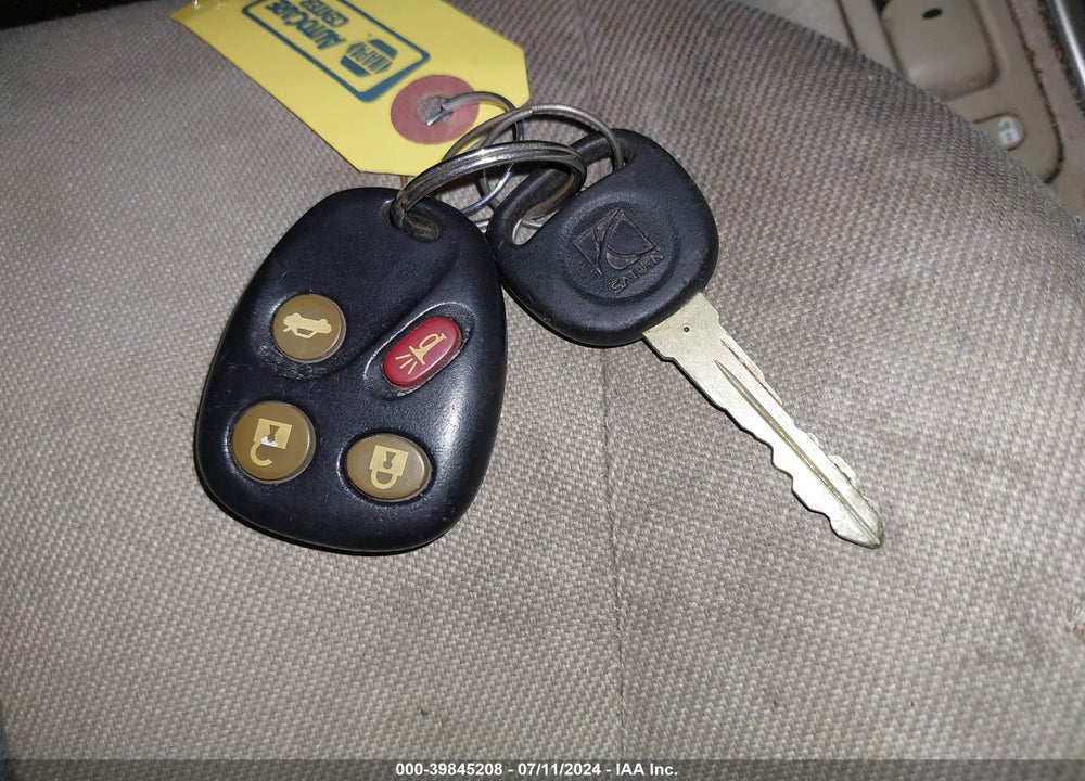 2004 SATURN L300 2 VIN: 1G8JD54R64Y508649