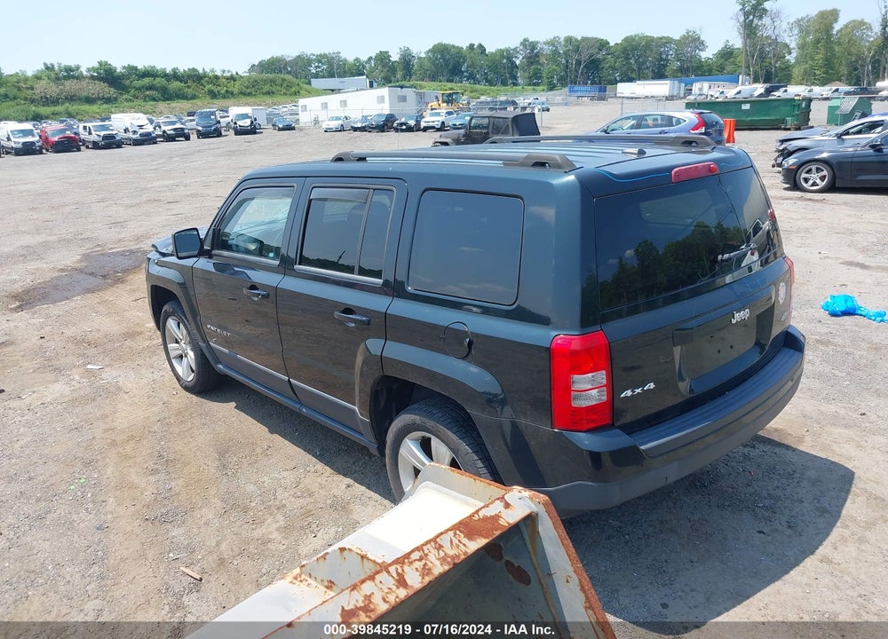 2013 JEEP PATRIOT LATITUDE VIN: 1C4NJRFB4DD158324