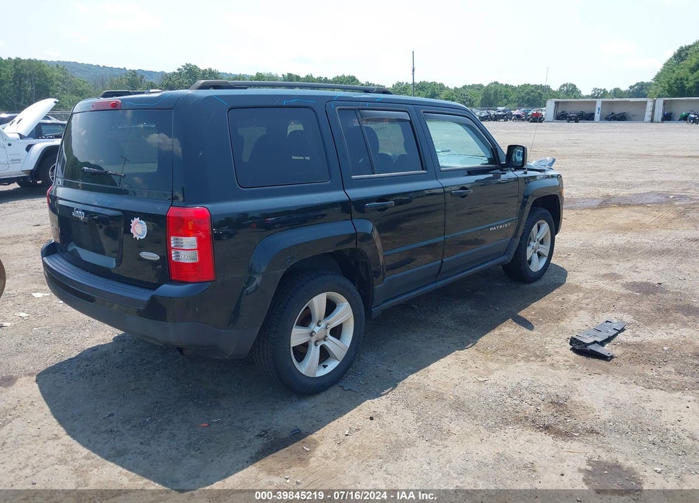 2013 JEEP PATRIOT LATITUDE VIN: 1C4NJRFB4DD158324