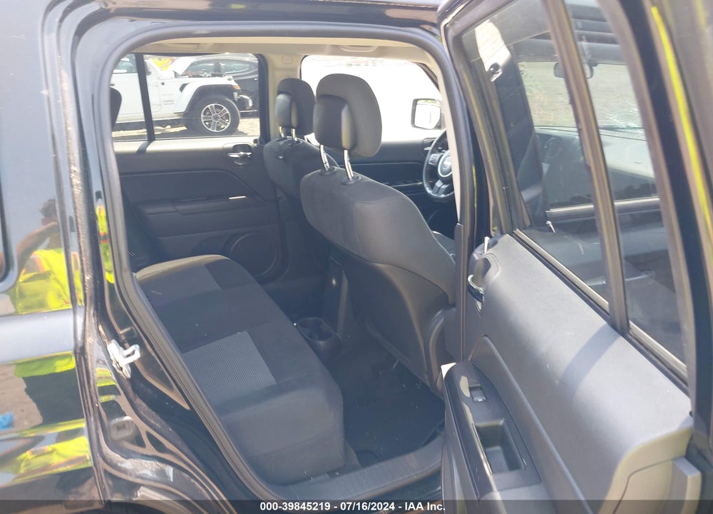 2013 JEEP PATRIOT LATITUDE VIN: 1C4NJRFB4DD158324