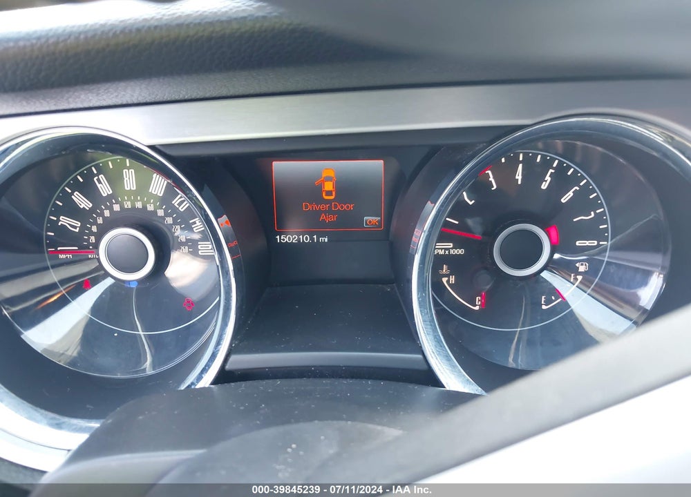 2014 FORD MUSTANG V6 PREMIUM VIN: 1ZVBP8AM1E5211784