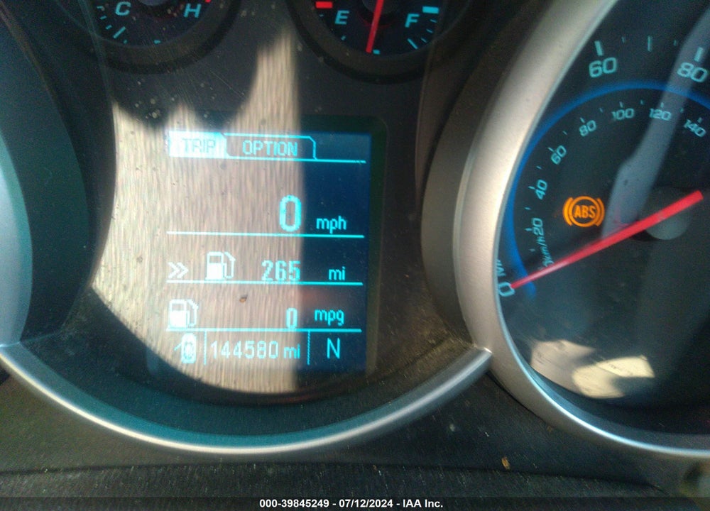 2014 CHEVROLET CRUZE LS MANUAL VIN: 1G1PB5SH4E7213887