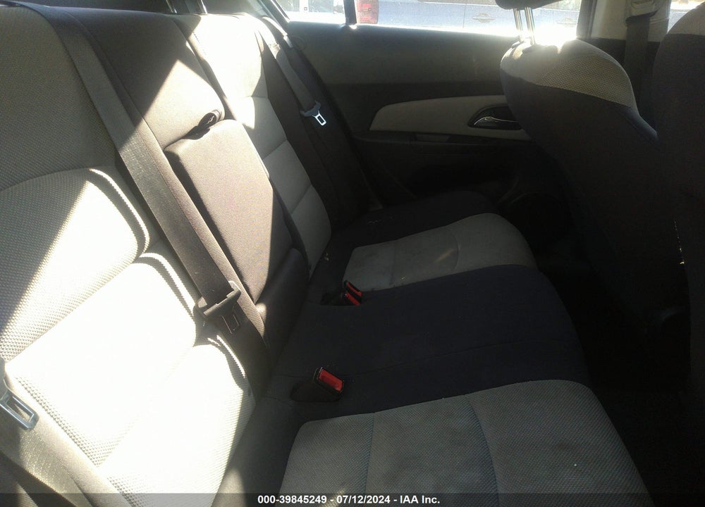2014 CHEVROLET CRUZE LS MANUAL VIN: 1G1PB5SH4E7213887