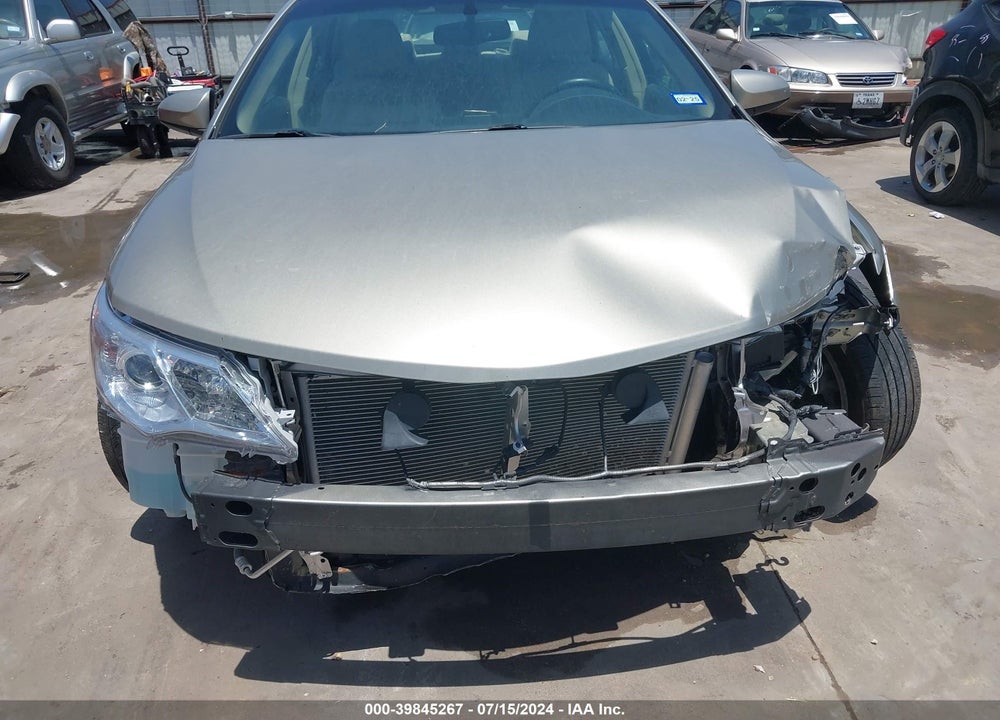 2014 TOYOTA CAMRY XLE VIN: 4T1BF1FK0EU864225